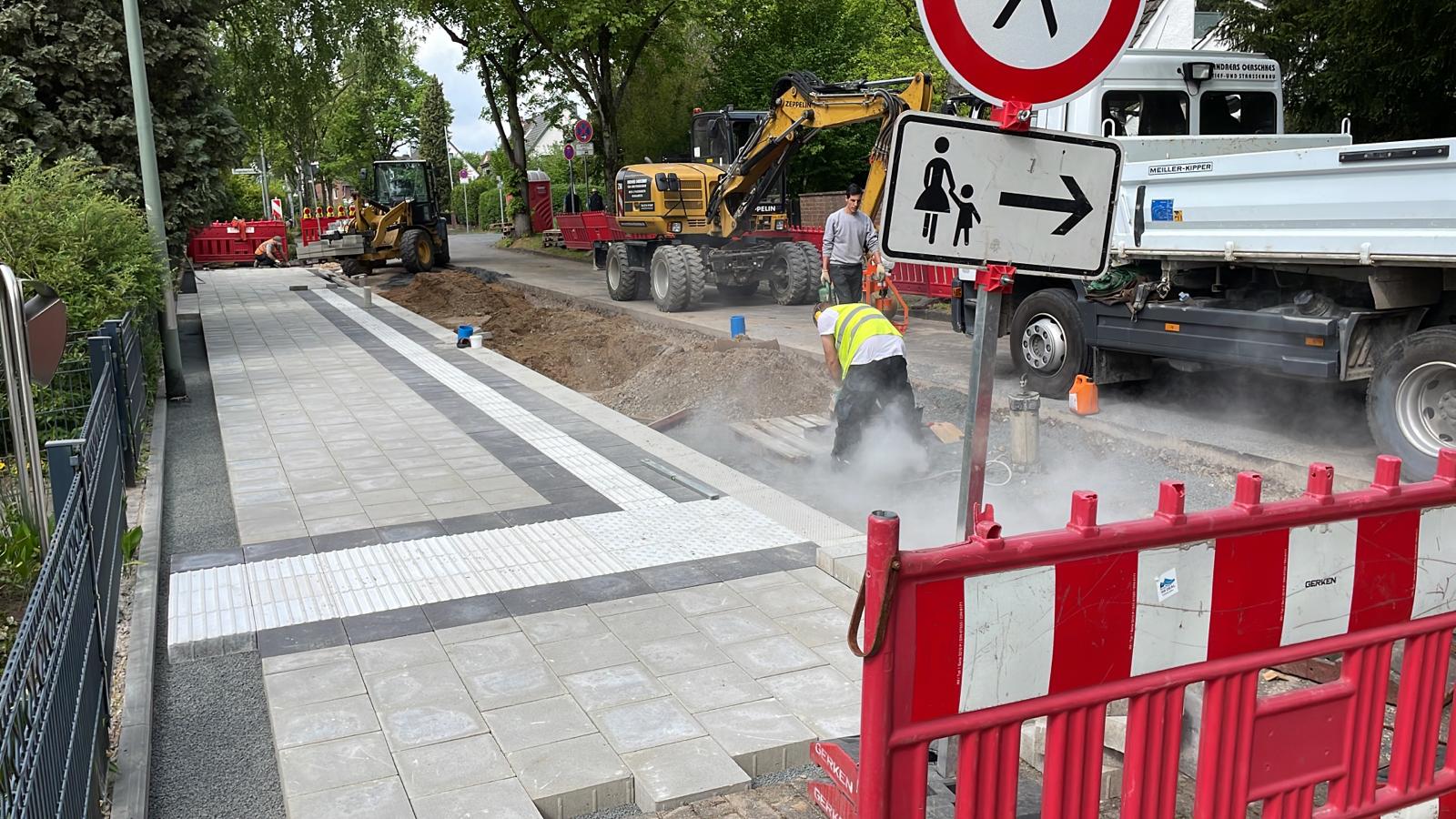 Ausbau der Bushaltestellen Böcklerstr. Böhmerstr. und Schmolzstr. in